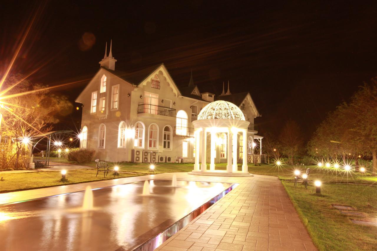 Апартаменты Sigma Castle Yilan Экстерьер фото